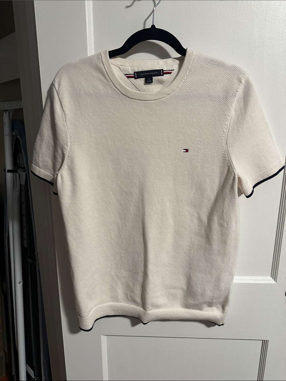 Tommy Hilfiger Off-White Short Sleeve Knit Crew with Contrast Trim